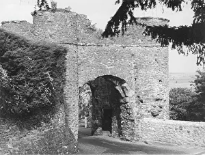 Gatehouses: WINCHELSEA STRANDGATE