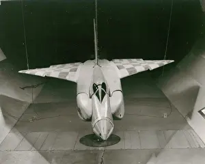 Flutter: Wind-tunnel flutter model - Avro Canada CF105 Arrow I 25201