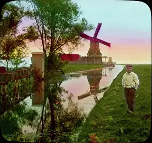 Zash: Windmill - Boy - Holland - Netherlands