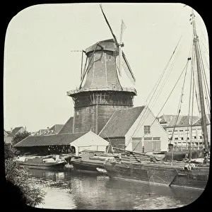 Windmills: Windmill in Dordrecht, Holland