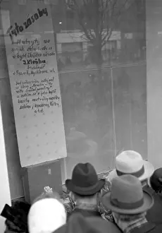 Amounted: Window display of confiscated goods