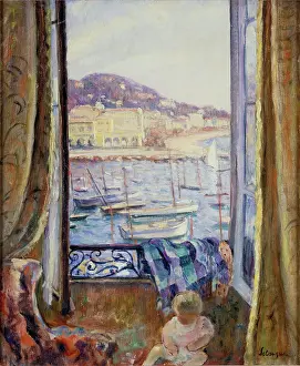 Antibes: Window looking out to harbour at Antibes