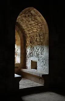 Maitresse: Window seat, Lord's Chamber, Great Tower, Chateau
