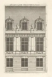 Chez Mariette: The windows with measures in toises of the Hotel