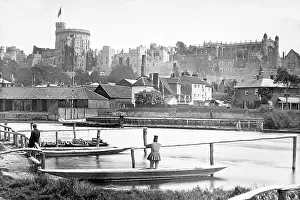 Ferryman: Windsor ferry, River Thames