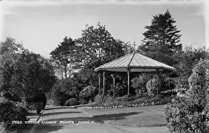 Vale: Windsor Gardens Bandstand
