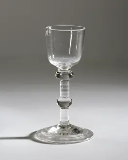 Stemware: Wine glass