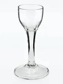 Glassware: Wine glass