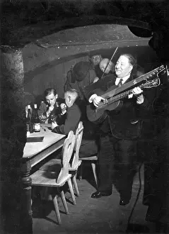Wegner: Wine restaurant in Berlin, 1936