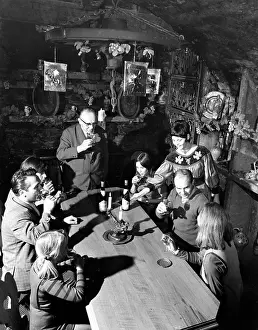 Oberwesel: WINE TASTING 1960S