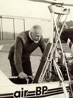Ceng: Wing Commander Kenneth Horatio Wallis MBE