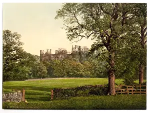 Wingfield: Wingfield Manor, I. Derbyshire, England