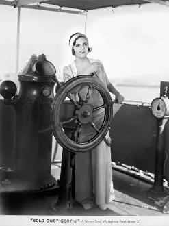 Gertie: Winnie Lightner - actress - ship - boat