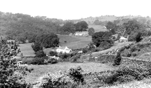 Winster: Winster, the Valley c1960