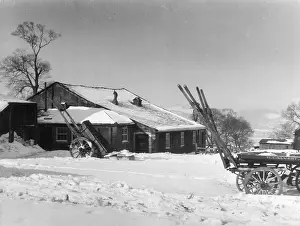 Rawdon: WINTER FARM SCENE