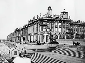 Petrograd: The Winter Palace in St. Petersburg, 1905