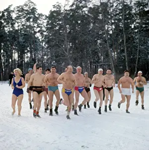 Serebryany: Winter swimming devotees, 1971