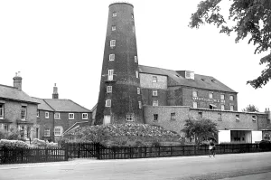 Leach: Wisbech, Leach's Mill c1955