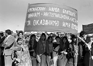 Afghan: Withdrawal of Soviet troops from Afghanistan, 1986