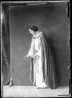 Wohlgemuth: Else Wohlgemuth as angel 1922