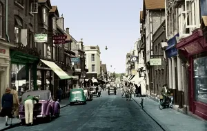 Chertsey: Woking, Chertsey Road c1955