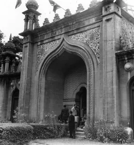 Westernised: WOKING MOSQUE, 1955