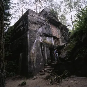 Wolfs: WOLFS LAIR/POLAND/HITLER