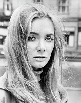 Gael: Woman - actress
