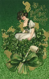 Knot: Woman on Clover Bouquet