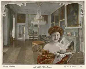 Cocoa: Woman with cocoa