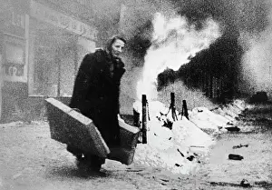 Wroclaw: A woman flees from the burning Wroclaw