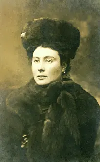 Furs: Woman in fur