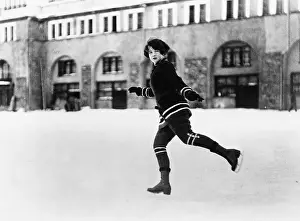 Agile: Woman ice skating outside