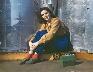 Lunchbox: Woman - Occupations - Worker - Wwii