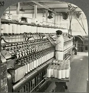 Stereoscope: Woman - Ocupations - Worker - Silk