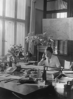 Phoning: Woman in office, 1938