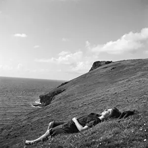 Pentire: Woman sleeping