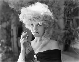 Grownups: Woman smoking a cigarette