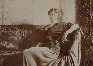 Casually: Woman on a sofa