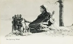 Spins: Woman spinning - India