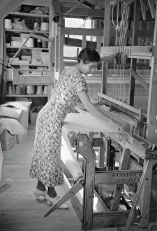 Mydans: Woman - Weaver - Occupations - Worker