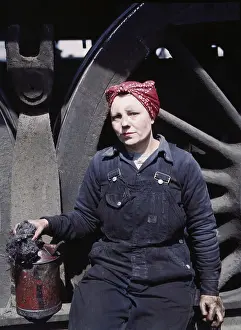Wiper: Woman - Worker - Occupations - WWII