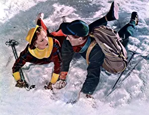 Underdown: The Woman'S Angle (1952)