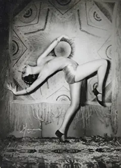 Expressive: Woman's expressive dance