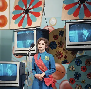 Velikzhanin: Woman's TV show, 1973