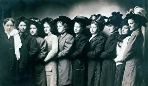 Womenss: Ten Women