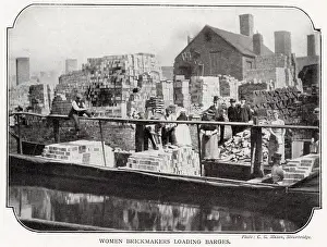 Barges: Women brickmakers loading barges