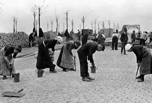 Kriegshilfsdienst: Women as construction workers, 1915