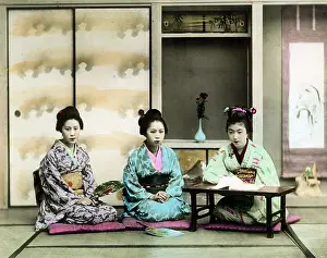 Kimonos: Three women in kimonos