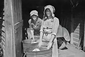 Crabtree: Women - Laundry - Chore - Washing